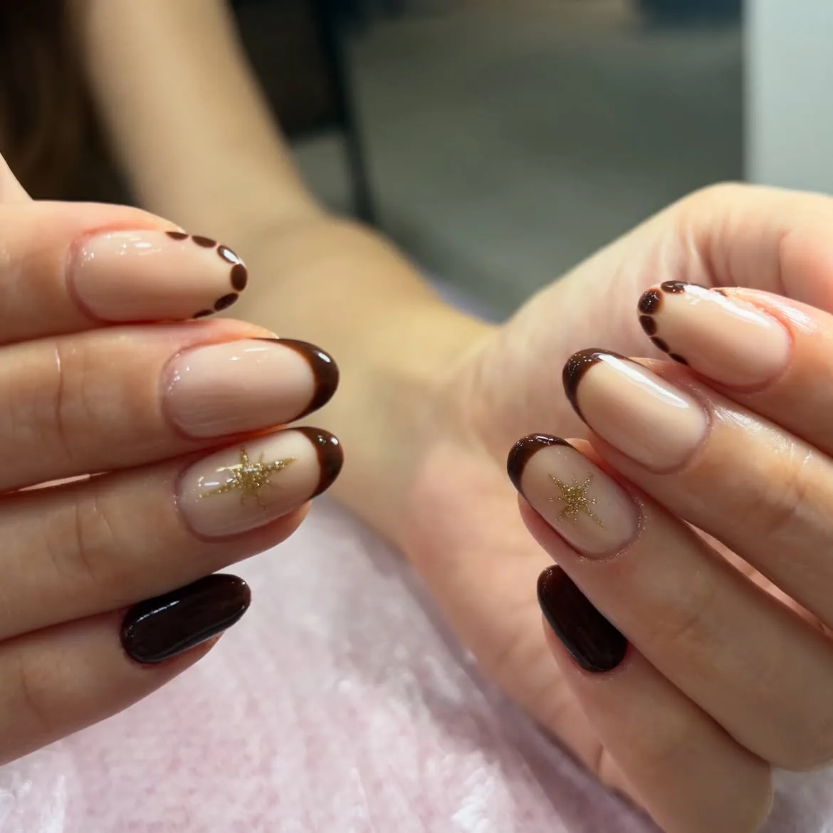 Kemerburgaz Protez Tırnak & Nail Art — Kırmızı Oje 4